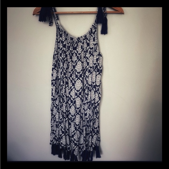 Altar’d State Tie Strap Boho Blue & White Flowy Tasseled Midi Dress M NWOT - Picture 1 of 4